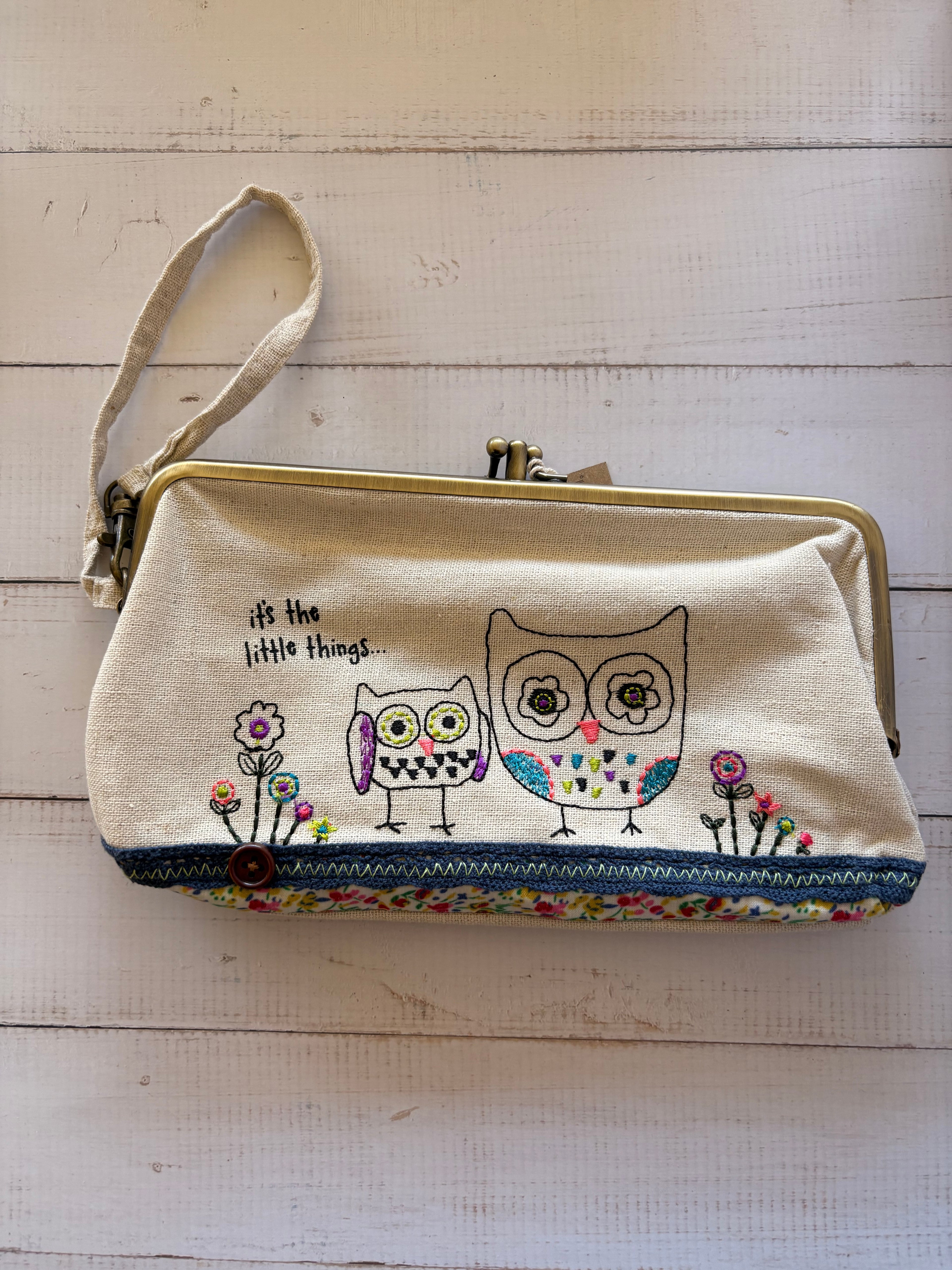 Owl Clutch